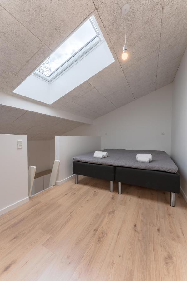 Studio Apartments Close To Airport Mithvagur Exteriör bild